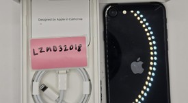 Mint
													Apple iPhone SE 3rd Gen 2022 - Unlocked, Midnight, 64 GB, A2595, photo 2 of 14
