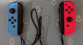 Good
													Nintendo Switch - Red & Blue, 32 GB, photo 5 of 19