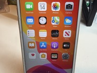 Apple iPhone 6S Plus