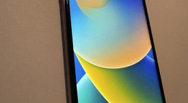 Good
													Apple iPhone Xs Max - Unlocked, Gold, 256 GB, A1921, photo 1 of 6