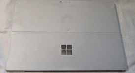 Fair
													Microsoft Surface Pro 6 - Wi-Fi, Silver, 256 GB, 8 GB, photo 5 of 7