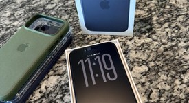 Mint
													Apple iPhone 17 Pro Max - Unlocked, Deep Blue, 256 GB, A3257, photo 3 of 6