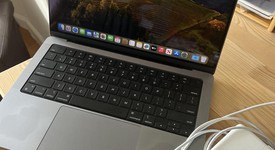 Good
													MacBook Pro 2021 - 14" - Apple M1 Pro 8-core, Gray, 1 TB, 16 GB, photo 3 of 3