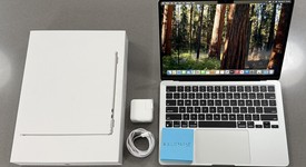 Mint
													MacBook Air 2024 (M3) - 13" - Apple M3, Silver, 256 GB, 8 GB, 8-core GPU, photo 1 of 17