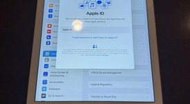 Good
													Apple iPad 6th Gen - Wi-Fi, Gold, 32 GB, A1893, photo 4 of 13