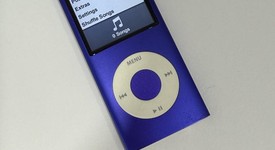 Mint
													Apple iPod Nano 4th Gen - Purple, 8 GB, photo 4 of 6