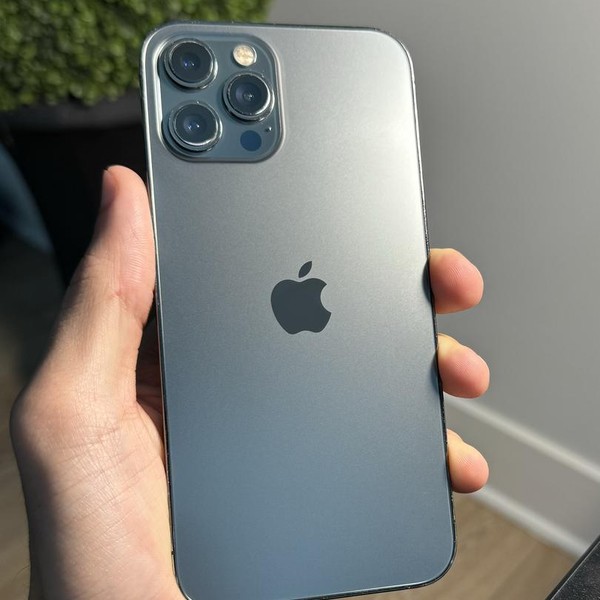 Apple iPhone 12 Pro - Unlocked, 256 GB, Graphite, A2341