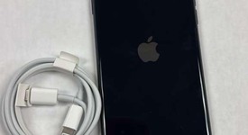 Mint
													Apple iPhone SE 3rd Gen 2022 - Unlocked, Midnight, 64 GB, A2595, photo 1 of 8