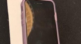 Good
													Apple iPhone SE 3rd Gen 2022 - Unlocked, Midnight, 64 GB, A2595, photo 5 of 9