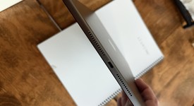 Mint
													Apple iPad 9th Gen - Unlocked, Gray, 64 GB, A2603, photo 5 of 8