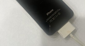Good
													Apple iPhone 4 - Other, Black, photo 2 of 4