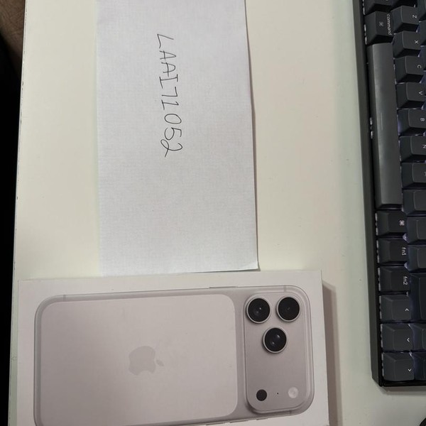 Apple iPhone 17 Pro Max - Verizon, 256 GB, Silver, A3257