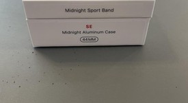 New
													Apple Watch SE 2nd Gen 44mm - Unlocked, Midnight, A2727 - Cellular, Aluminum, photo 5 of 5
