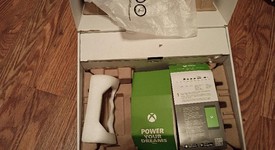Mint
													Xbox Series S (2020) - White, 512 GB, photo 4 of 8