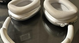 Used
													Apple AirPods Max - Silver, photo 3 of 4