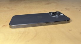 Mint
													Apple iPhone 16 Pro - Unlocked, Black, 256 GB, A3083, photo 2 of 5