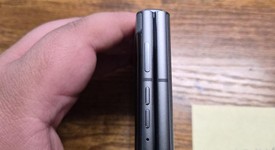 Good
													Motorola Razr (2024) - Unlocked, Gray, 256 GB, 8 GB, photo 5 of 5