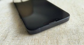Mint
													Apple iPhone 13 - Boost, Midnight, 128 GB, A2482, photo 4 of 9