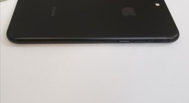 Mint
													Apple iPhone 7 - T-Mobile, Black, 32 GB, A1778, photo 3 of 7