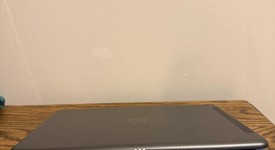 Mint
													Apple iPad 9th Gen - Unlocked, Gray, 64 GB, A2603, photo 2 of 9