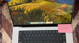 Good
													MacBook Pro Late 2023 (M3) - 16" - Apple M3 Max 16-core, Silver, 2 TB, 128 GB, 40-core GPU, photo 1 of 9