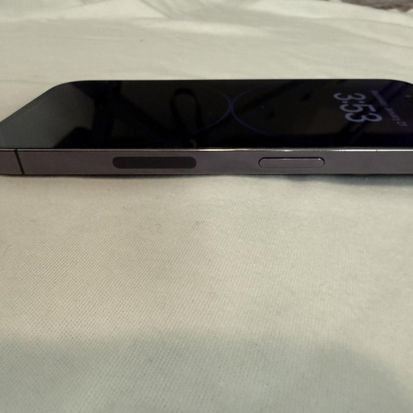 Apple iPhone 14 Pro - Unlocked, 256 GB, Purple, A2650