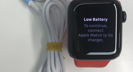 Mint
													Apple Watch SE 2nd Gen 40mm - Midnight, A2722 - GPS, Aluminum, photo 4 of 5
