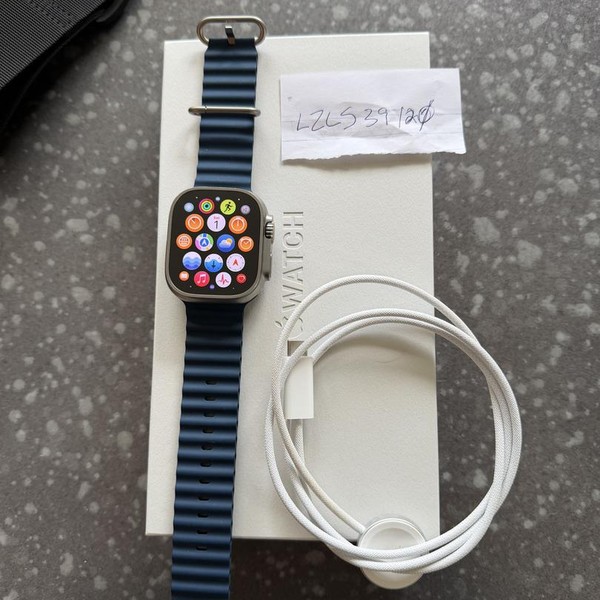 Apple Watch Ultra 2 49mm - Unlocked, Natural, A2986