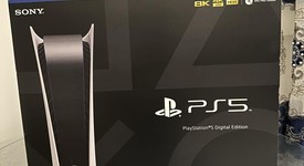 Mint
													PlayStation 5 Digital Edition (2020) - White, 825 GB, Digital Edition, photo 1 of 11