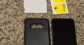 Good
													Samsung Galaxy S10e - T-Mobile, Black, 128 GB, 6 GB, SM-G970U, photo 1 of 8