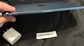 Mint
													Apple iPad Air 5th Gen - Wi-Fi, Blue, 64 GB, A2588, photo 5 of 6