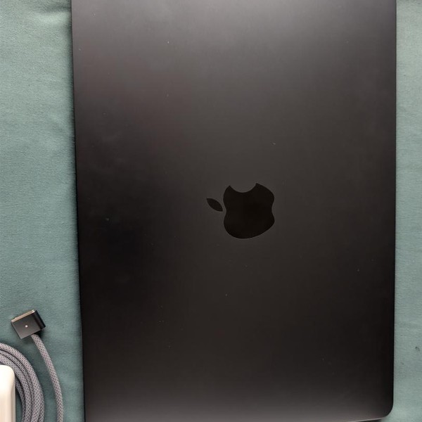 MacBook Air 2024 (M3) - 13 inch - 256 GB, Midnight, 8 GB, Apple M3, 8-core GPU