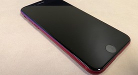 Good
													Apple iPhone SE 2nd Gen 2020 - Verizon, Red, 64 GB, A2275, photo 3 of 5