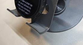 Good
													Samsung Galaxy Watch5 - Unlocked, Graphite, 40mm, photo 3 of 6