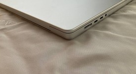 Good
													MacBook Pro 2023 - 16" - Apple M2 Max, Silver, 2 TB, 64 GB, photo 4 of 12