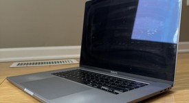 Good
													MacBook Pro 2019 - 16" - I7, Gray, 512 GB, 16 GB, photo 4 of 13