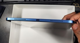 Mint
													Apple iPad 11th Gen - Wi-Fi, Blue, 128 GB, A3354, photo 4 of 10