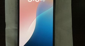 Mint
													Apple iPhone 11 Pro Max - Unlocked, Green, 64 GB, A2161, photo 5 of 7