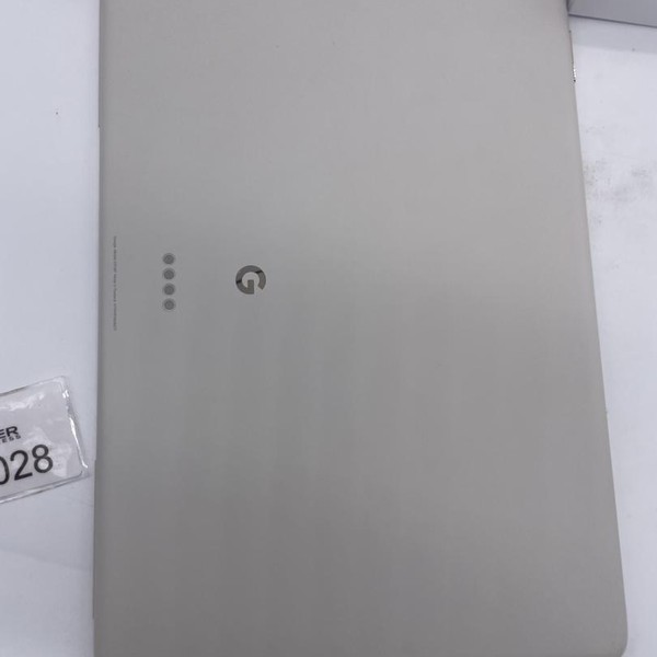 Google Pixel Tablet 11 inch - Wi-Fi, 128 GB, Porcelain, 8 GB, NO Dock