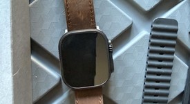 Mint
													Apple Watch Ultra 3 49mm - Unlocked, Black, A3281, photo 1 of 4