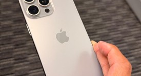 Mint
													Apple iPhone 15 Pro Max - Unlocked, Natural, 256 GB, A2849, photo 4 of 9