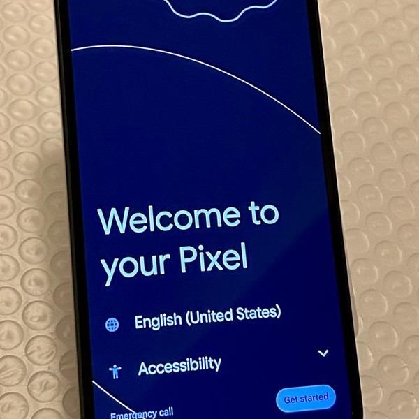 Google Pixel 9 - T-Mobile, 128 GB, Obsidian, 12 GB, G2YBB