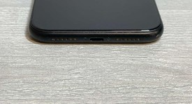 Good
													Apple iPhone Xr - Unlocked, Black, 64 GB, A1984, photo 3 of 9