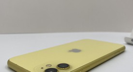 Fair
													Apple iPhone 11 - Unlocked, Yellow, 64 GB, A2111, photo 5 of 7
