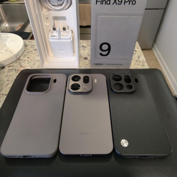 Oppo Find X9 Pro - Unlocked Non-US, 512 GB, Titanium Charcoal, 16 GB