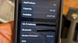 Good
													Apple iPhone SE 3rd Gen 2022 - Unlocked, Midnight, 64 GB, A2595, photo 2 of 12