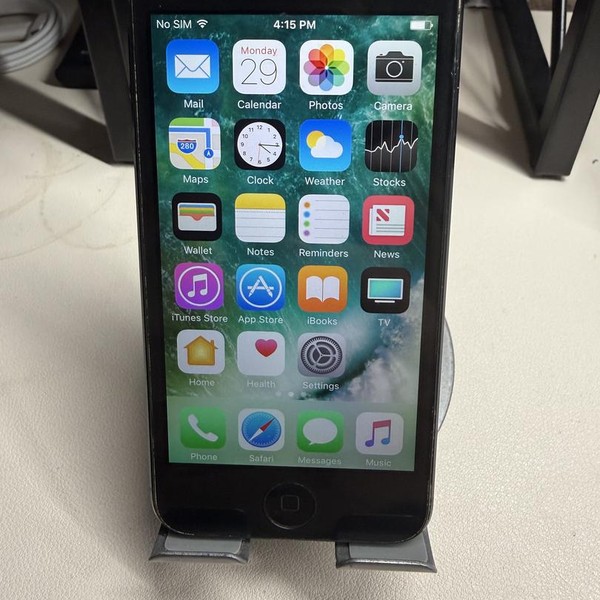 Apple iPhone 5 - Unlocked, 16 GB, Black, A1428