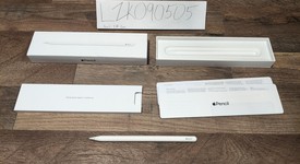 Mint
													Apple Pencil 2nd Gen, photo 1 of 3