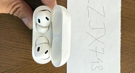 Used
													Apple AirPods Pro 2nd Gen - USB-C, photo 2 of 7