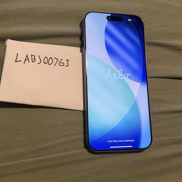 Apple iPhone 16 Pro Max - Unlocked, 256 GB, Desert, A3084